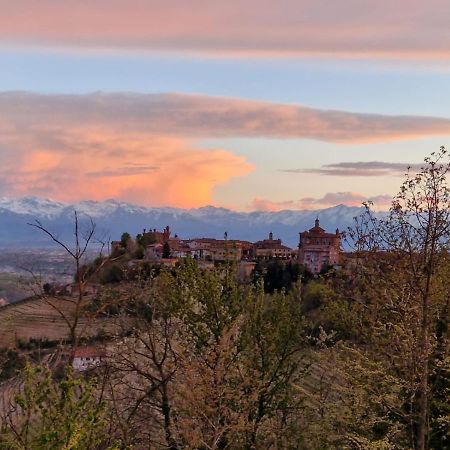 Mister Barolo Apartments Langhe Novello Esterno foto